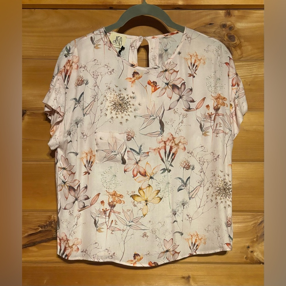 dRA Los Angeles Short Sleeve Blouse in Pink Floral Size Small